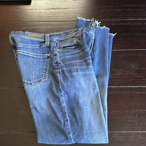 DKNY SoHo Skinny Jeans, Size 2, EUC, MAKE AN OFFER!!!